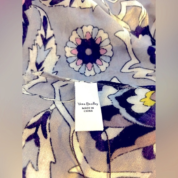 💕 NWT Vera Bradley Scarf Wrap Gray & Navy - Picture 4 of 8